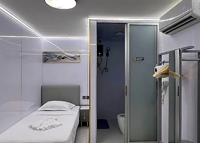 Goldenmango Hotel 2*